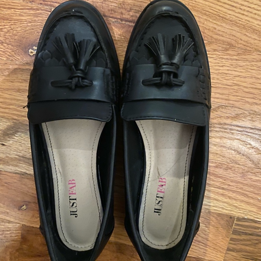 JustFab Women's Black Loafers